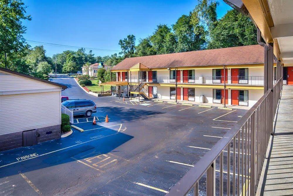 Americas Best Value Inn Aiken Εξωτερικό φωτογραφία